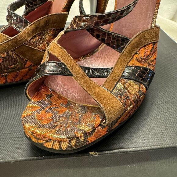 Miu Miu 5” Heels Exotic Jacquard & Leather Slingbacks Size 39 US 9 Made in Italy - Picture 9 of 16